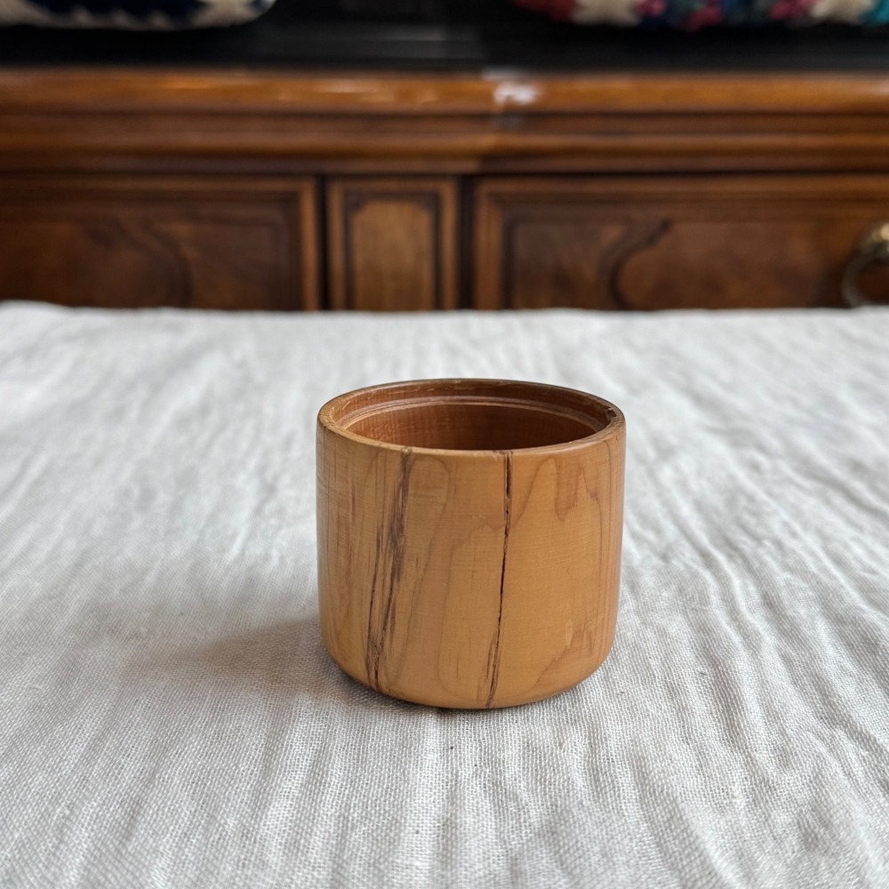 VTG Handmade Yew Wooden Bowl Dish Vase Bud Signed Small Natural Wood '97 - Picture 3 of 10